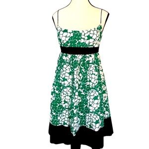Kathryn Conover Green and White floral Spaghetti Strap Sun Dress Mini Size 6